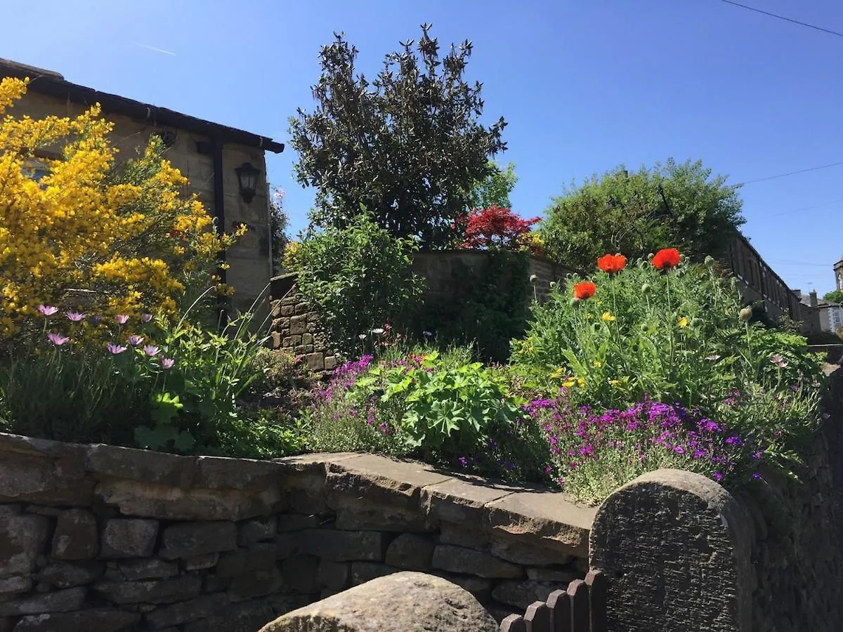 The Granary With Hot Tub - 2 Miles From Skipton Carleton Apartman